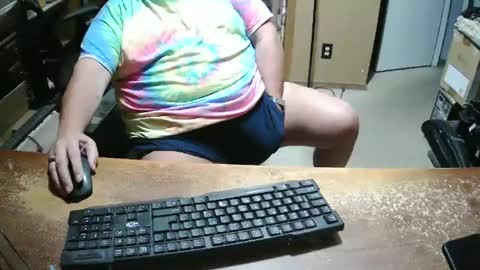 Snapshot of bucku2 chatting on 12-16-25, 11:10 Bucku2 online show from 12-16-25, 11:10