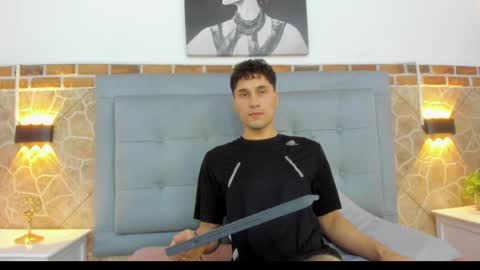 Snapshot of buddy_whitte chatting on 02-21-25, 05:31 Buddy Whitte online show from 02-21-25, 05:31