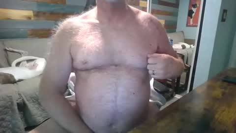 Bud online show from 04-25-26, 02:36