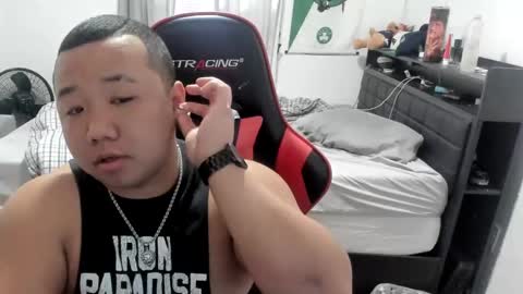 Snapshot of buffsexyman24 chatting on 02-22-25, 02:41 buffsexyman24 online show from 02-22-25, 02:41