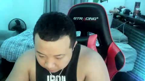 Snapshot of buffsexyman24 chatting on 03-08-25, 04:45 buffsexyman24 online show from 03-08-25, 04:45