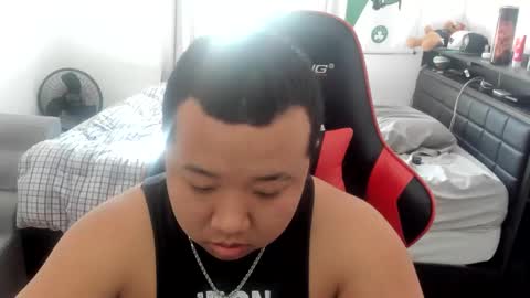 Snapshot of buffsexyman24 chatting on 03-11-25, 06:41 buffsexyman24 online show from 03-11-25, 06:41