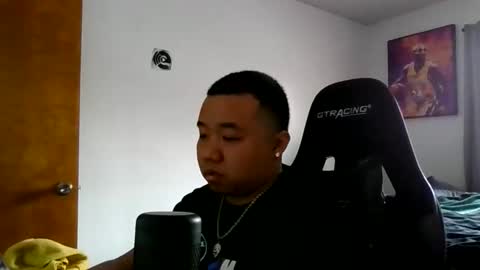 buffsexyman24 online show from 02-20-26, 05:02