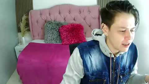 bug2025 online show from 02-18-26, 02:40