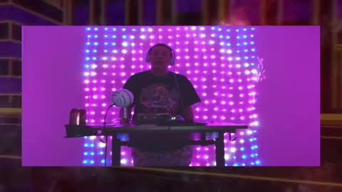 Snapshot of bugraver420 chatting on 03-31-26, 02:35 Moose noodles online show from 03-31-26, 02:35