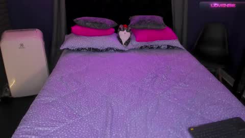 Bunny and The Rock online show from 10-16-25, 11:17