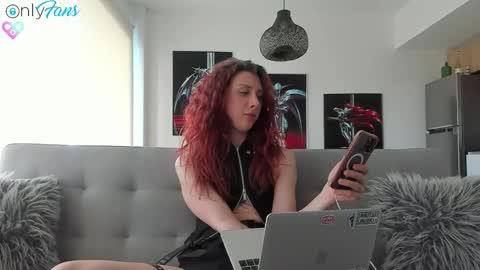 Ivan online show from 10-25-25, 04:24