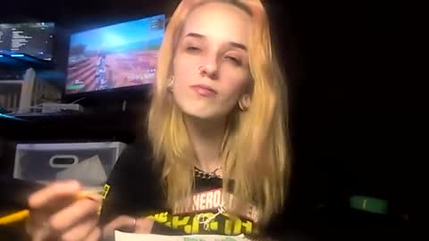bunniandcryme online show from 04-09-26, 03:06
