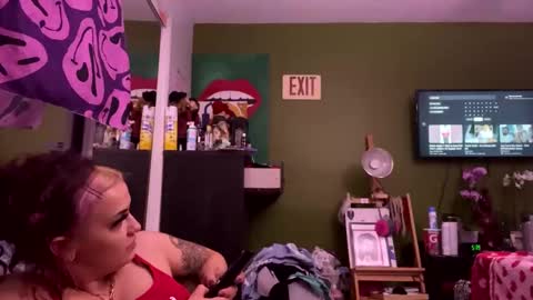 bunnibaby333 online show from 01-18-25, 10:39