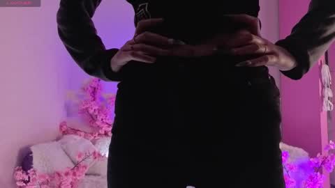 Kira online show from 04-03-26, 03:21