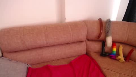 NINA online show from 01-28-25, 05:24