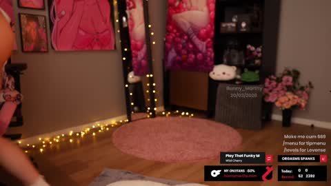 Maddie    Next stream  online show from 03-25-26, 04:13