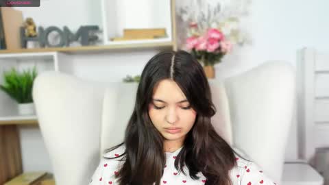 Aria online show from 04-15-26, 08:10