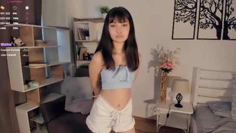 Snapshot of bunny_nova chatting on 06-23-26, 09:07 Aria online show from 06-23-26, 09:07