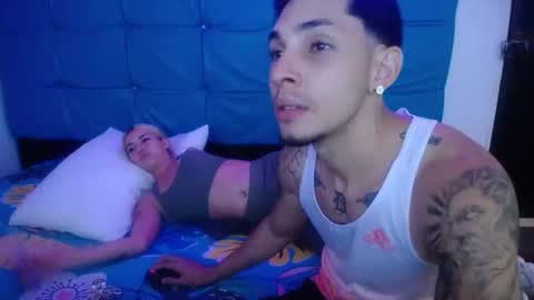 Snapshot of bunny_petit chatting on 11-06-25, 11:04 Buny online show from 11-06-25, 11:04