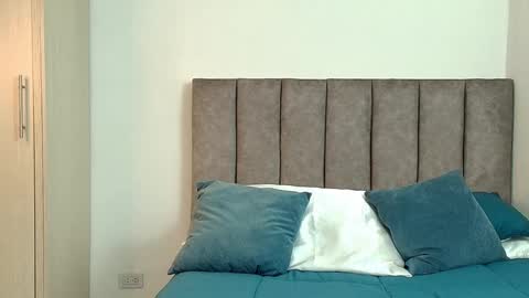 Carolina online show from 04-07-26, 05:41