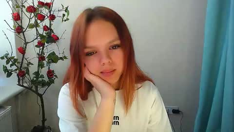 Ariel online show from 09-25-25, 04:05