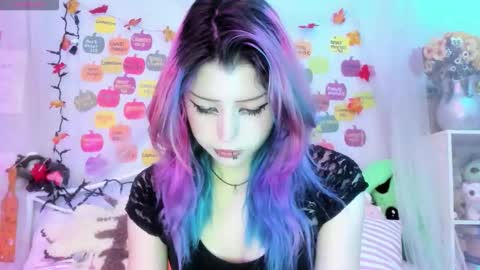 Snapshot of bunnyislewd chatting on 11-25-25, 05:51 bunnyislewd online show from 11-25-25, 05:51