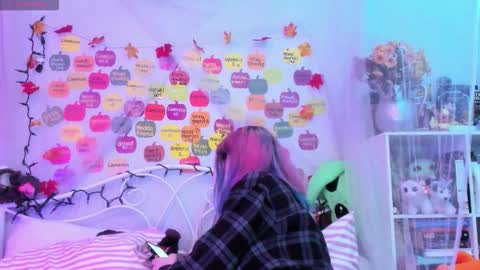 Snapshot of bunnyislewd chatting on 11-28-25, 02:58 bunnyislewd online show from 11-28-25, 02:58