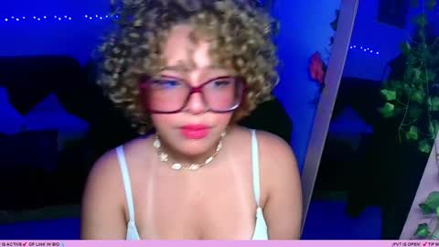 Snapshot of bunnylilith_ chatting on 06-17-26, 02:25 bunnylilith_ online show from 06-17-26, 02:25