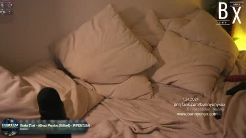 Stephanie   Next stream TUESDAY   6pm  PDT online show from 01-24-25, 11:23