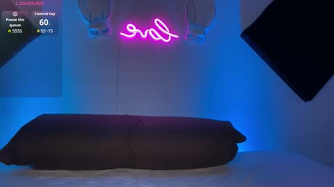  MARY BUNNY  online show from 10-14-25, 02:12