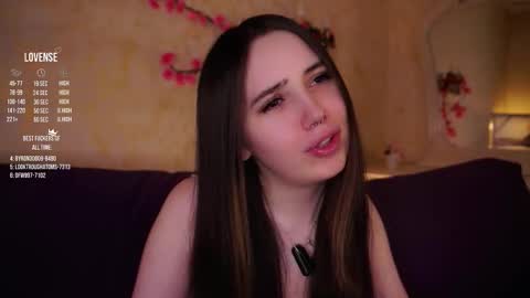 Snapshot of burnletitallburn chatting on 02-11-26, 03:55 Jessica online show from 02-11-26, 03:55