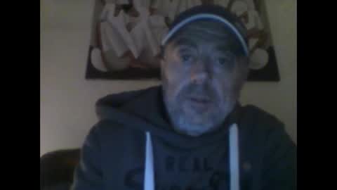 Snapshot of burnleyguy1977 chatting on 11-30-25, 03:32 burnleyguy1977 online show from 11-30-25, 03:32