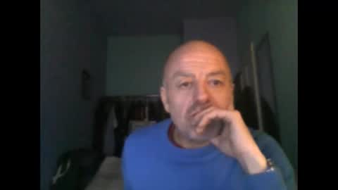 burnleyguy1977 online show from 03-05-26, 05:25