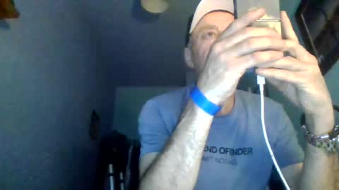 burnleyguy1977 online show from 06-28-26, 04:40