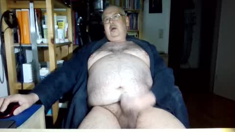 busi online show from 03-22-26, 04:49