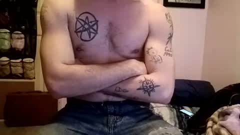 Buster18Hymen online show from 01-19-25, 07:58