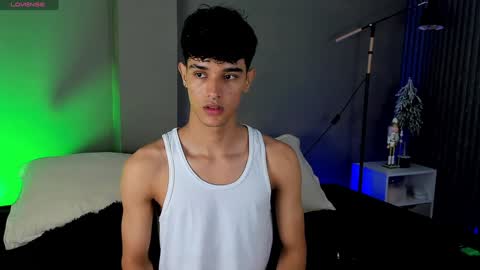 Snapshot of busterspinter chatting on 12-20-24, 12:05 Buster independent model online show from 12-20-24, 12:05