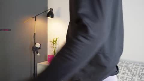 Snapshot of busterspinter chatting on 10-06-25, 04:59 Buster independent model online show from 10-06-25, 04:59