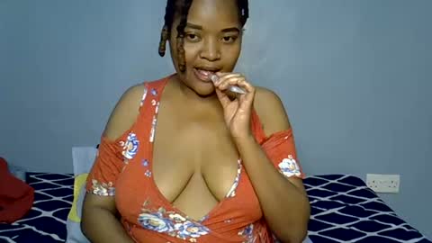 busty kenzi online show from 07-10-26, 04:20