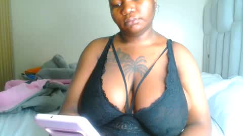 busty_mellons69 online show from 04-19-26, 03:50