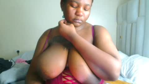 Snapshot of busty_mellons69 chatting on 06-15-26, 07:38 busty_mellons69 online show from 06-15-26, 07:38