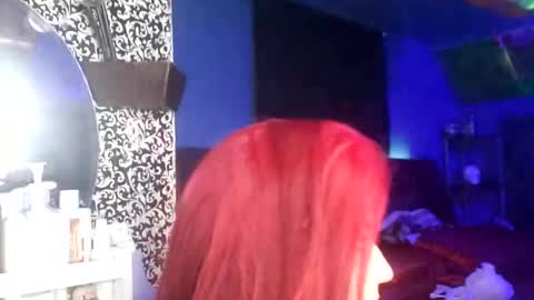 Snapshot of busybee83 chatting on 01-29-25, 04:47 busybee83 online show from 01-29-25, 04:47