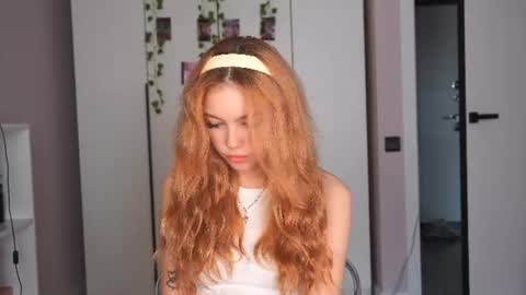Snapshot of butteflai chatting on 07-22-26, 06:38 butteflai online show from 07-22-26, 06:38