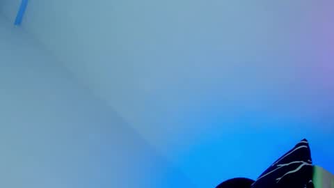 J E N online show from 02-24-26, 04:49