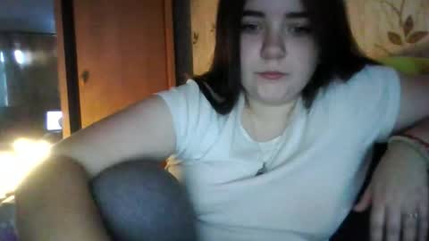 butterfly18988 online show from 11-08-25, 05:51