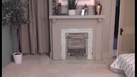 Snapshot of buttnakedfun954737 chatting on 02-08-25, 09:36 Miles online show from 02-08-25, 09:36