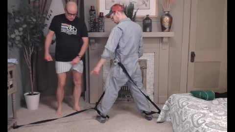 Snapshot of buttnakedfun954737 chatting on 03-08-25, 12:00 Miles online show from 03-08-25, 12:00