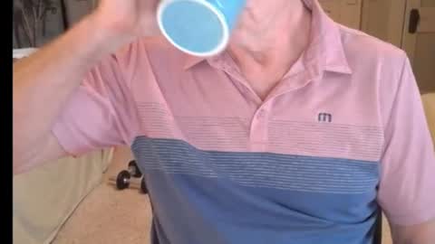 Snapshot of buttnakedfun954737 chatting on 06-17-26, 12:18 Miles online show from 06-17-26, 12:18