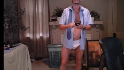 Snapshot of buttnakedfun954737 chatting on 06-29-26, 10:48 Miles online show from 06-29-26, 10:48