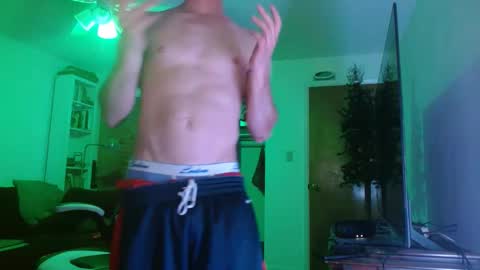 Snapshot of bwall1425 chatting on 02-08-25, 12:06 bwall1425 online show from 02-08-25, 12:06