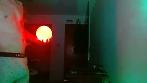 Snapshot of bwall1425 chatting on 02-08-25, 11:55 bwall1425 online show from 02-08-25, 11:55