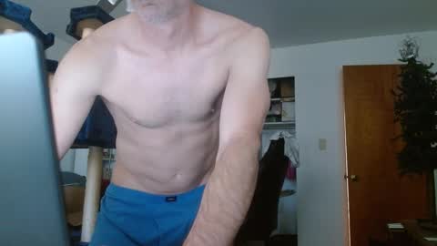 Snapshot of bwall1425 chatting on 02-28-25, 03:37 bwall1425 online show from 02-28-25, 03:37