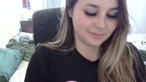 Snapshot of bxbydior chatting on 09-12-25, 06:08 bxbydior online show from 09-12-25, 06:08