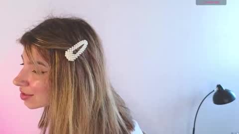 Kira online show from 10-29-25, 09:22